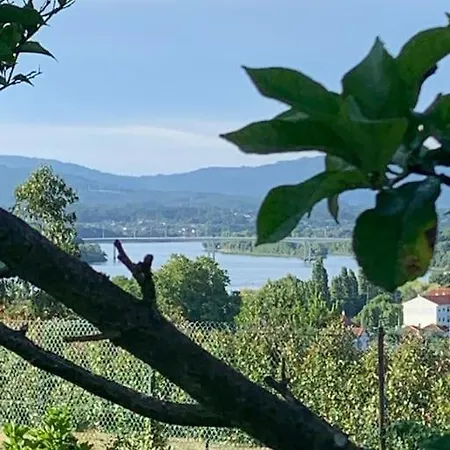 Casa Dos Silencios - Paz E Natureza 122201/al * Cortes (Minho)